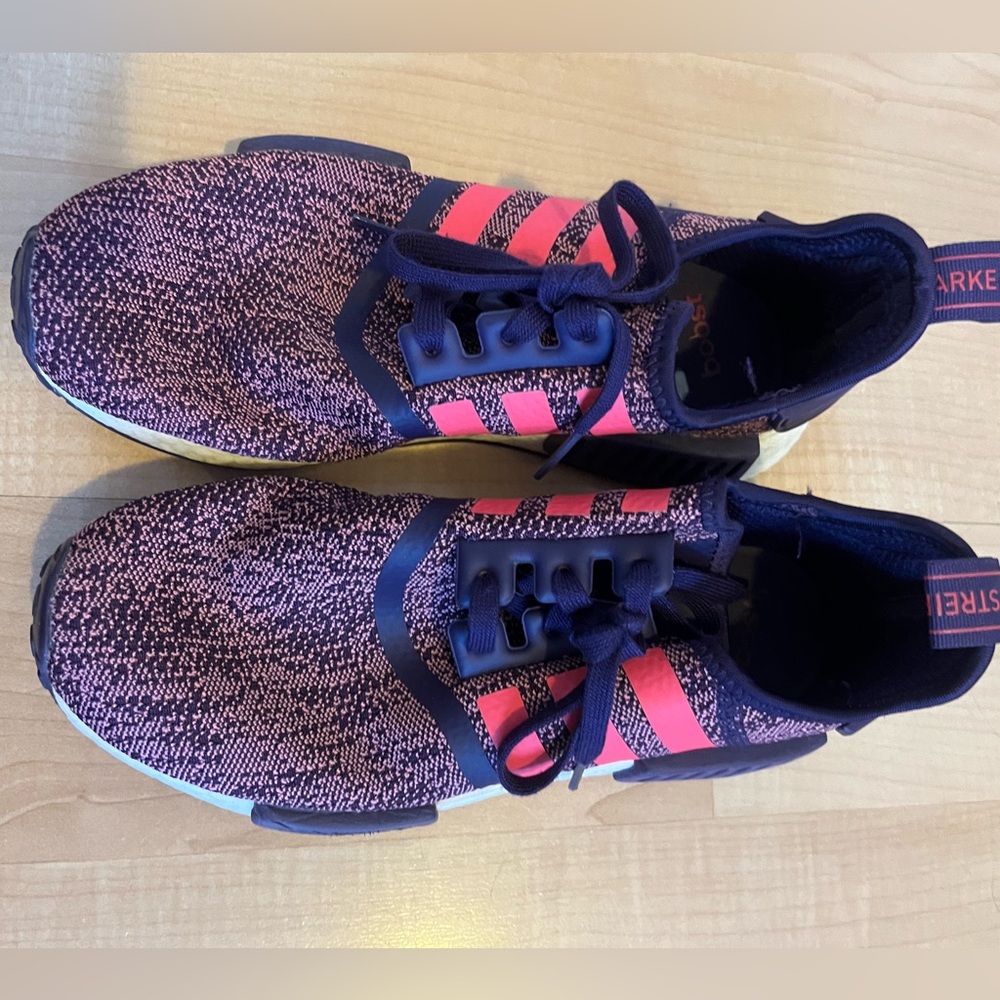Adidas NMD R1 Sneaker - Picture 3 of 3
